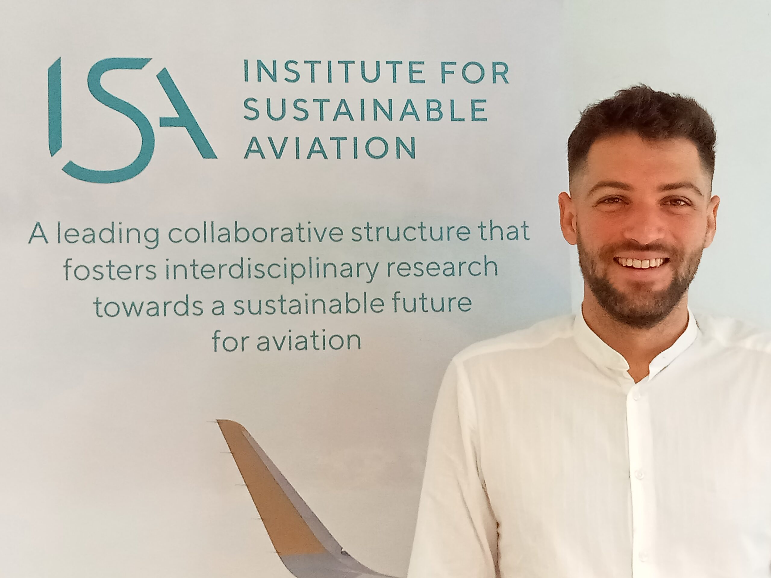 Lire la suite à propos de l’article UNLOCKING GREENER SKIES: GABRIELE SIRTORI ADVANCES SUSTAINABLE AIR TRAFFIC MANAGEMENT